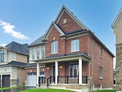 161 Cranberry Lane • Aurora, ON photo 4