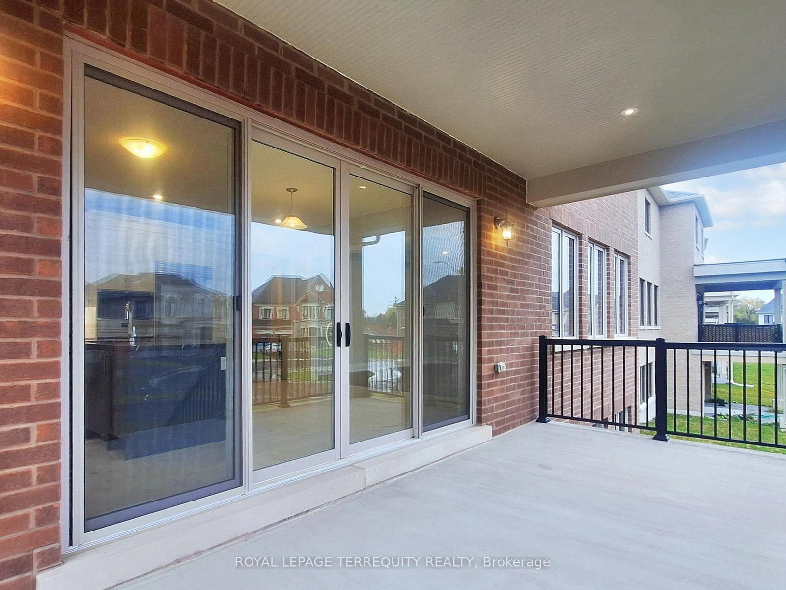 161 Cranberry Lane • Aurora, ON photo 44