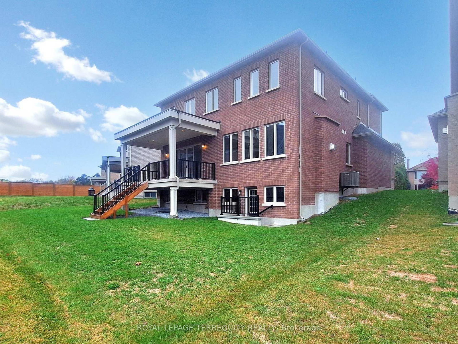161 Cranberry Lane • Aurora, ON photo 46