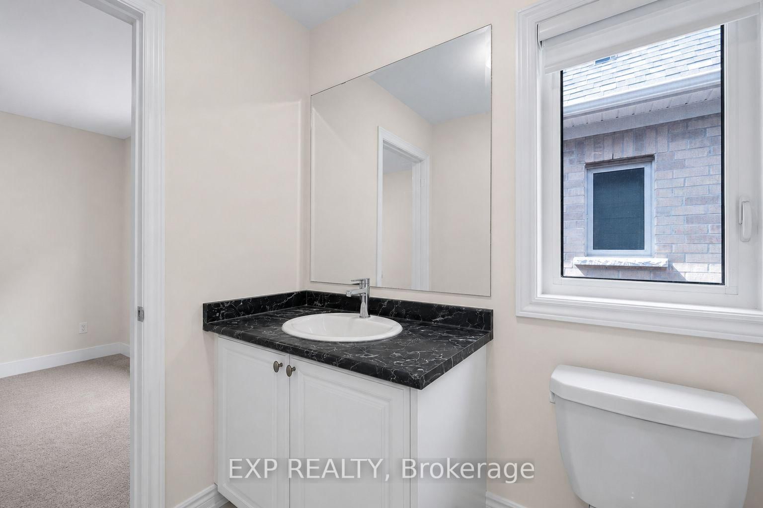 50 Kentledge Avenue N • East Gwillimbury, ON photo 38