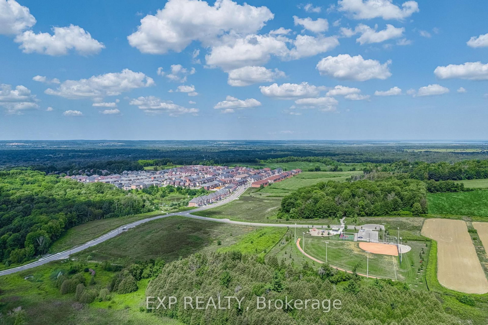 50 Kentledge Avenue N • East Gwillimbury, ON photo 49