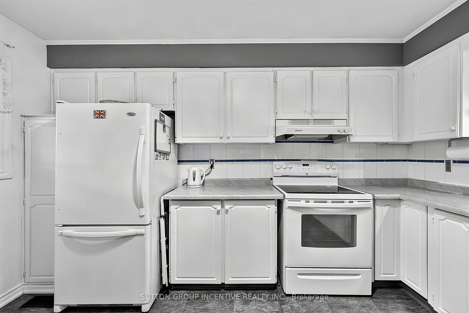 1006 Lebanon Drive • Innisfil, ON photo 16