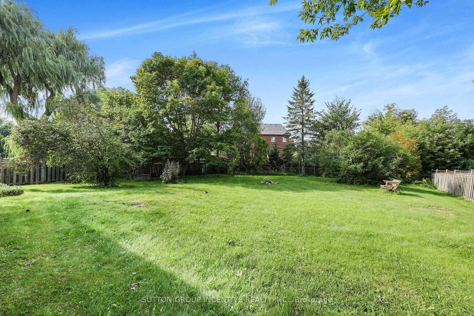 1006 Lebanon Drive • Innisfil, ON photo 40