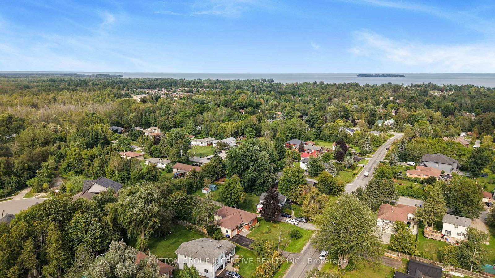 1006 Lebanon Drive • Innisfil, ON photo 47