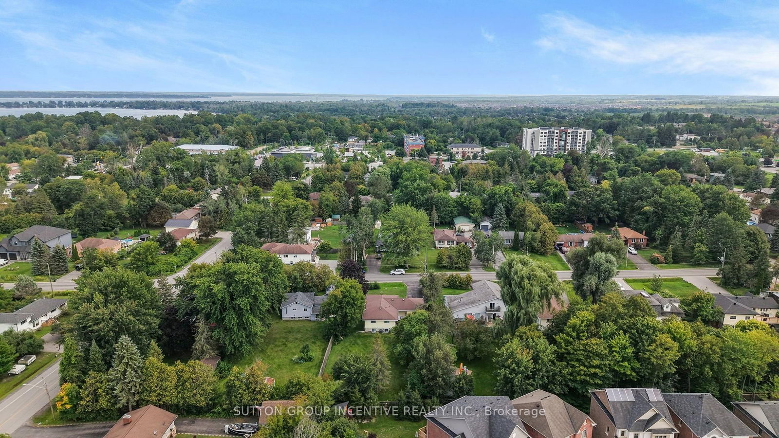1006 Lebanon Drive • Innisfil, ON photo 49
