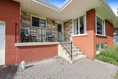 1006 Lebanon Drive • Innisfil, ON photo 5