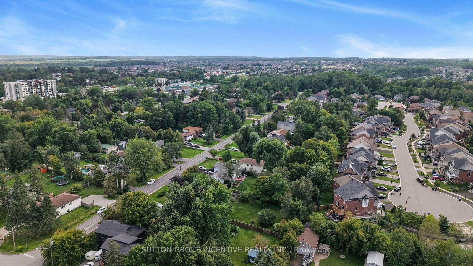 1006 Lebanon Drive • Innisfil, ON photo 50