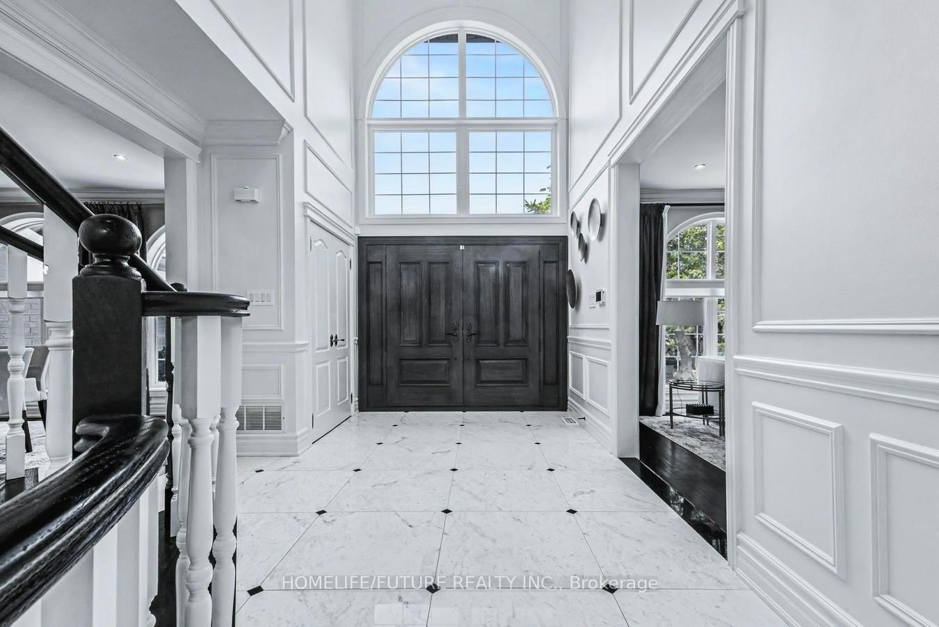 19 Noble Street • Markham, ON photo 3