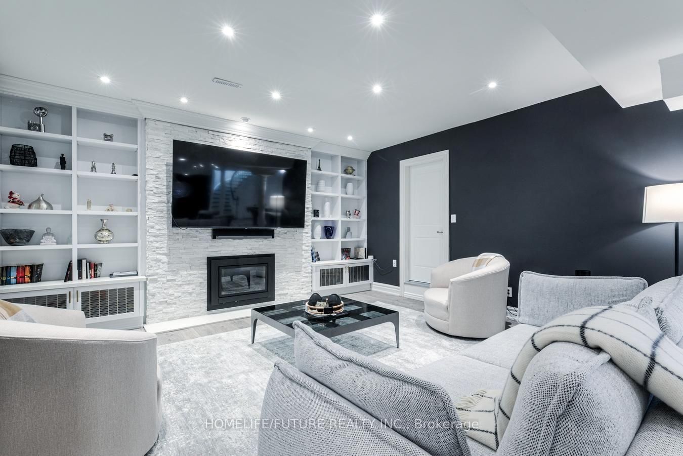 19 Noble Street • Markham, ON photo 36