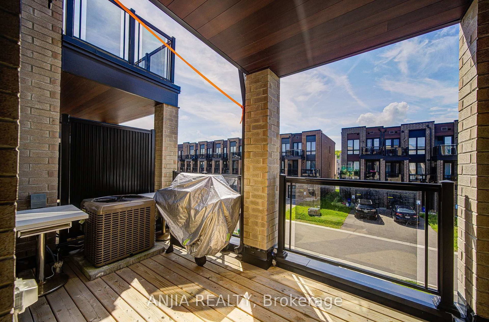 83 Mikayla Lane • Markham, ON photo 20