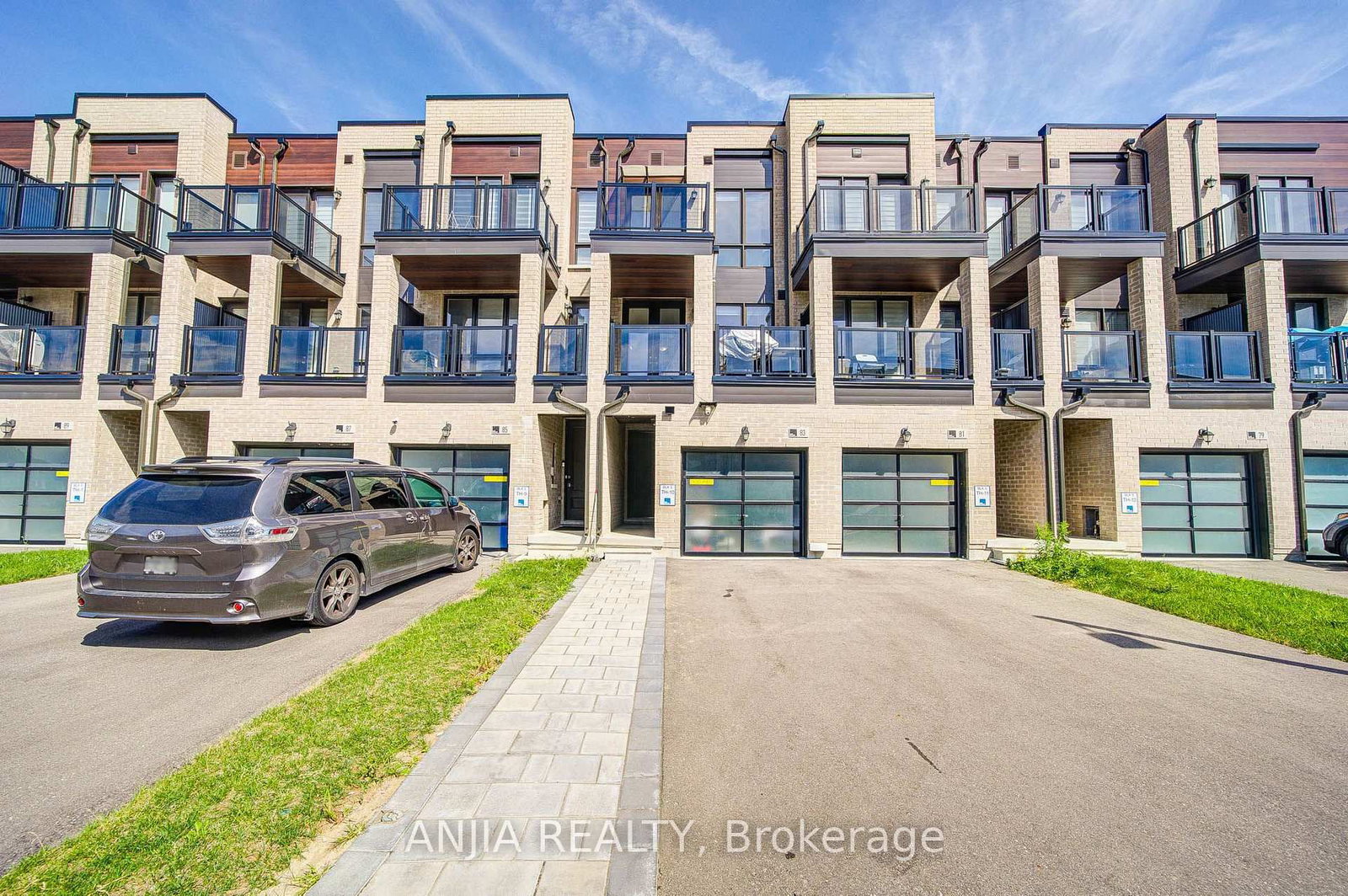 83 Mikayla Lane • Markham, ON photo 33