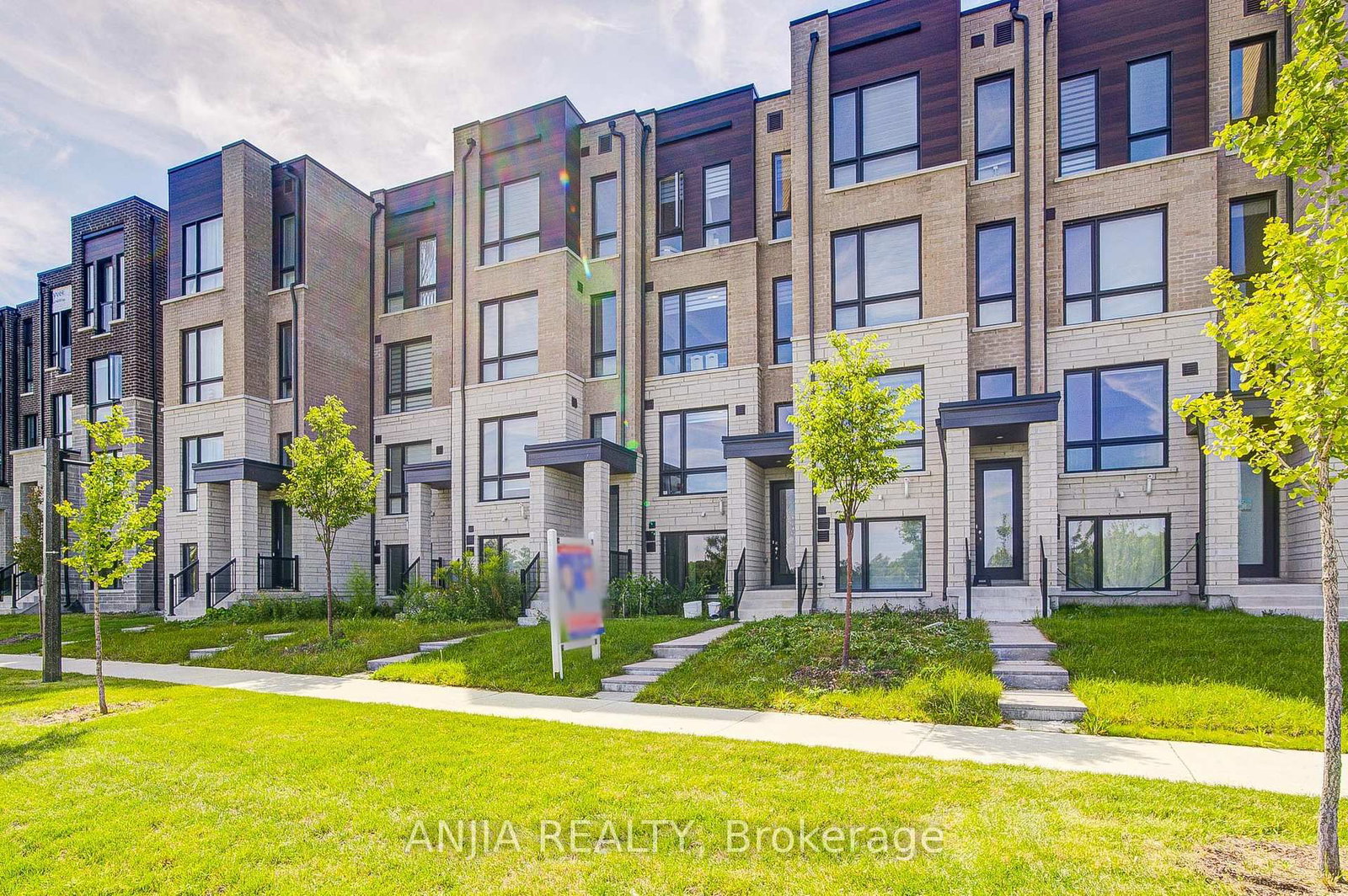 83 Mikayla Lane • Markham, ON photo 35