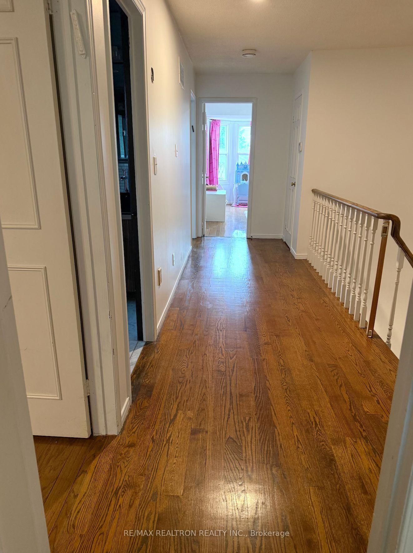 44 Roxborough Lane, Vaughan, view 14