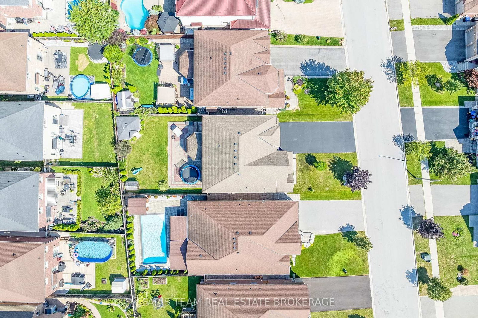 1128 Westmount Avenue • Innisfil, ON photo 44
