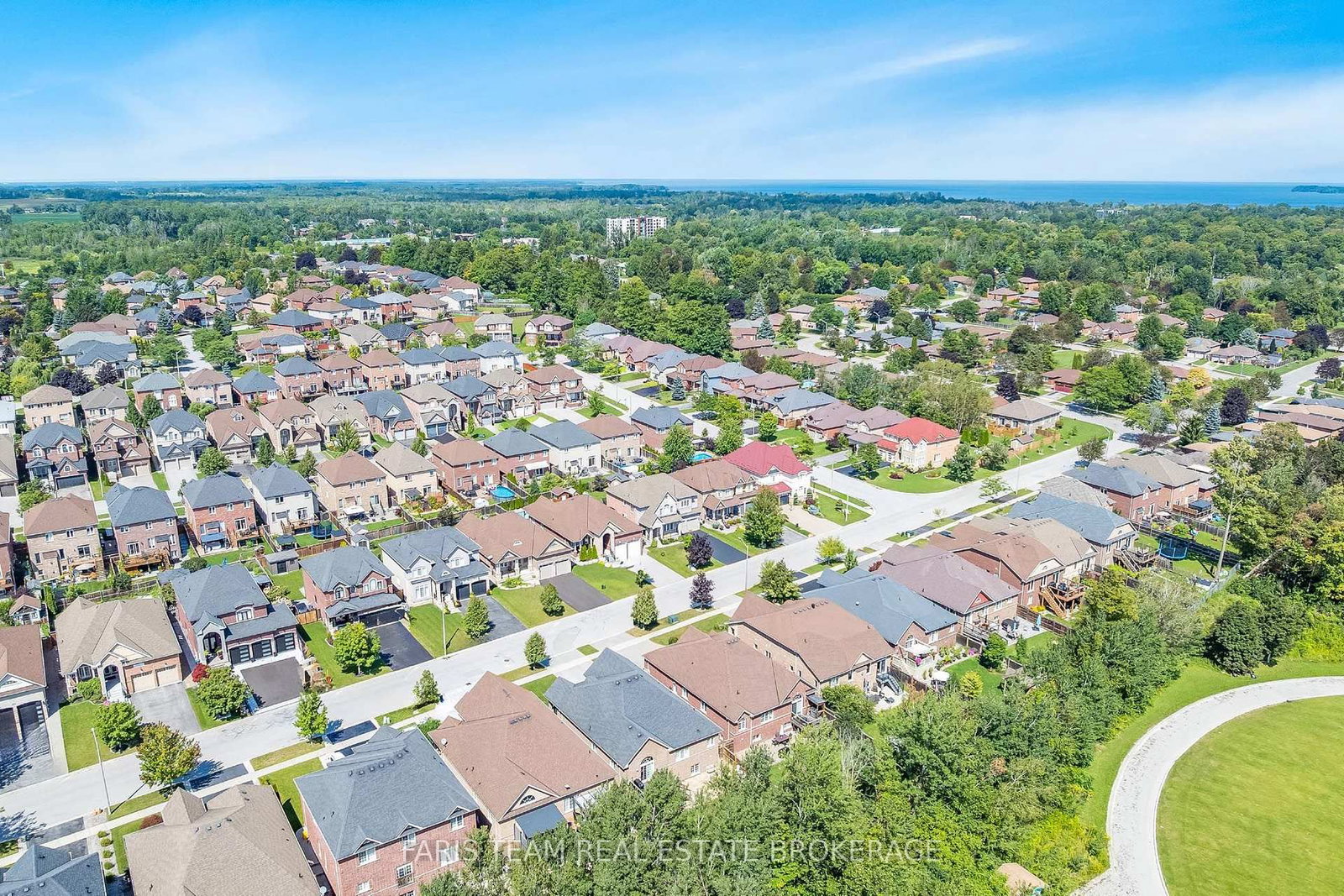 1128 Westmount Avenue • Innisfil, ON photo 45