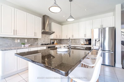 1128 Westmount Avenue • Innisfil, ON photo 8