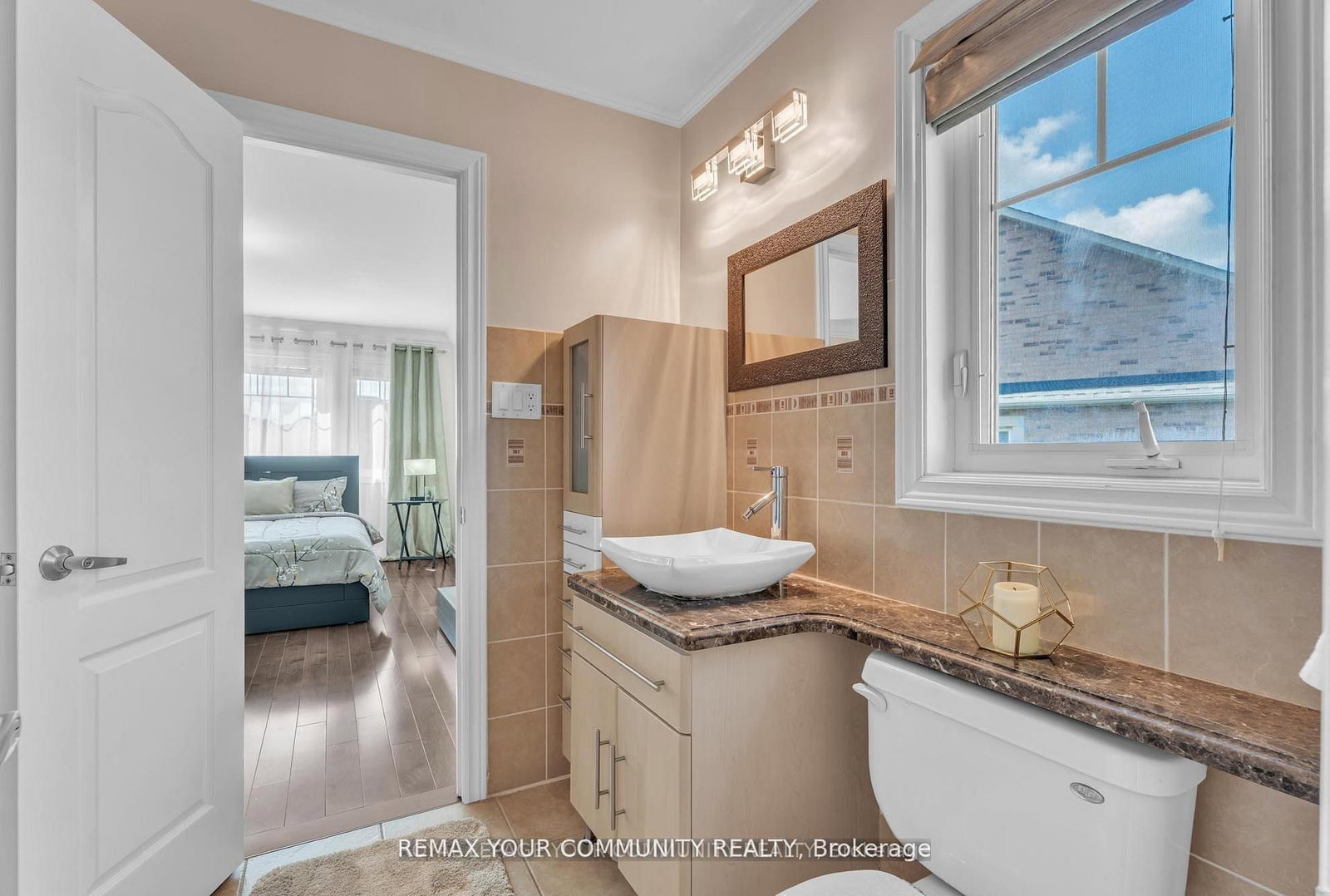35 Vandervoort Drive • Richmond Hill, ON photo 22
