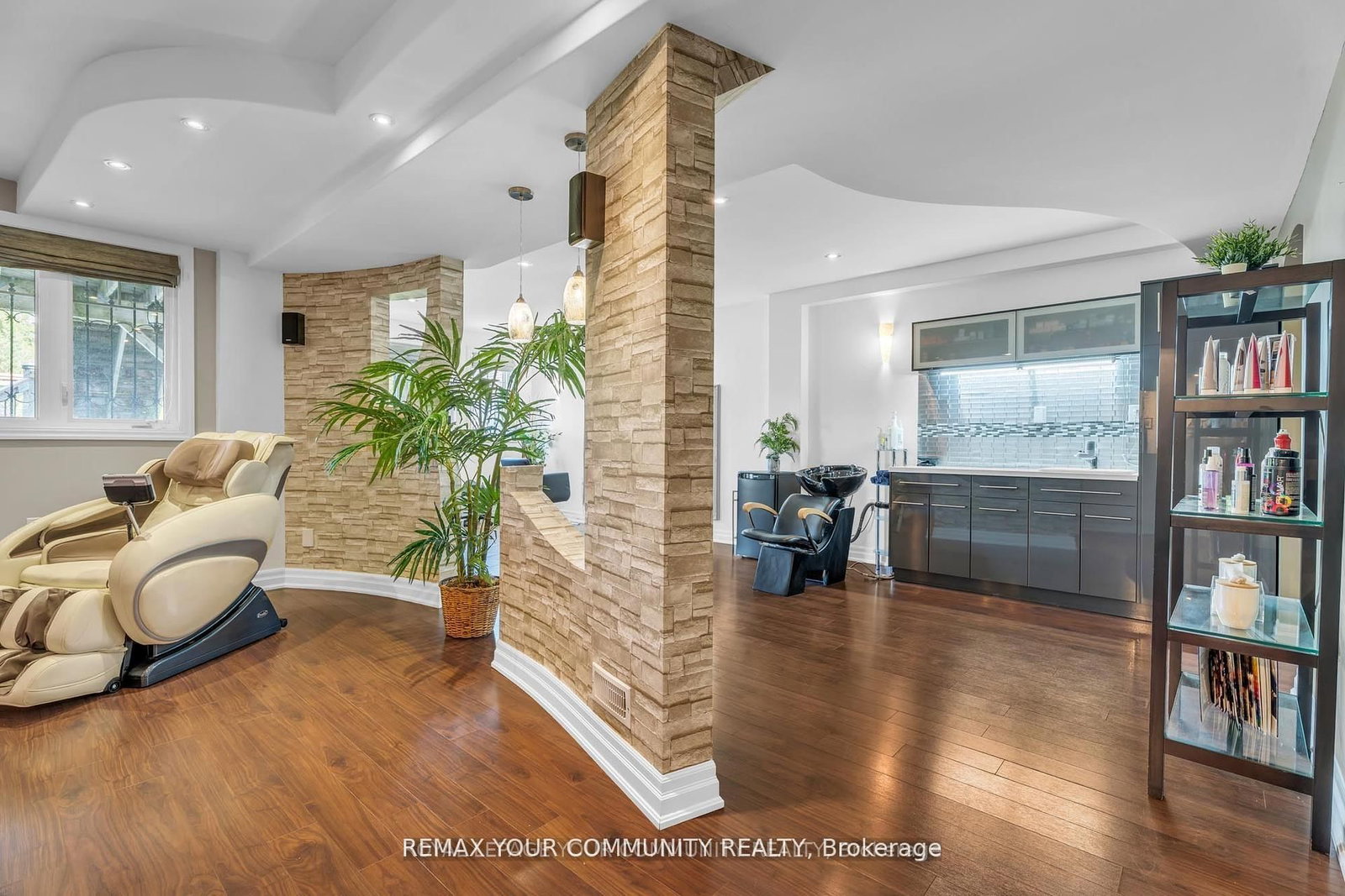 35 Vandervoort Drive • Richmond Hill, ON photo 31