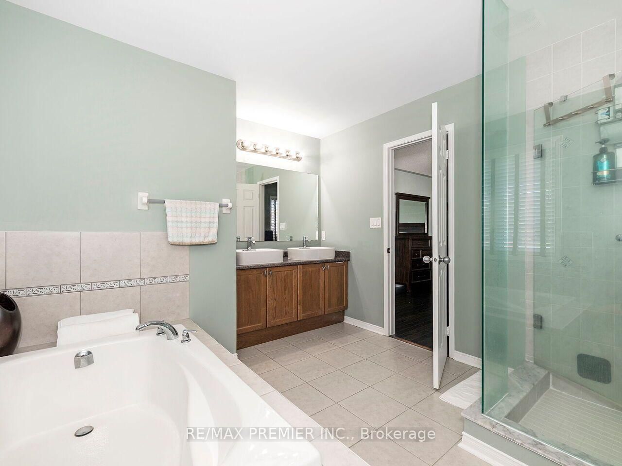 183 Aishford Road • Bradford West Gwillimbury, ON photo 28