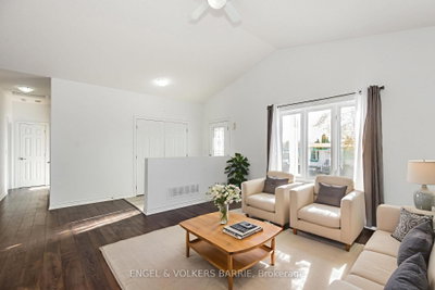 38 Linden Lane • Innisfil, ON photo 7