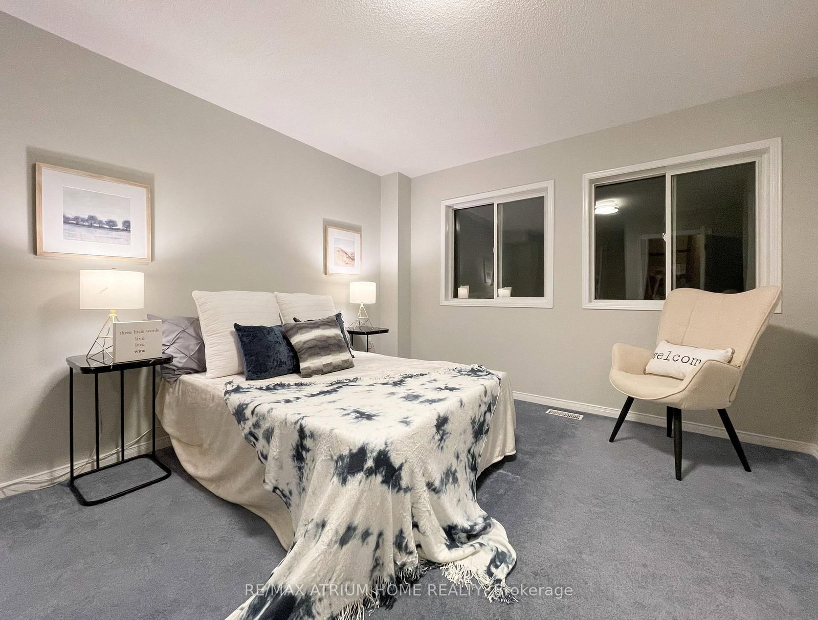 45 Madison Heights Boulevard • Markham, ON photo 6
