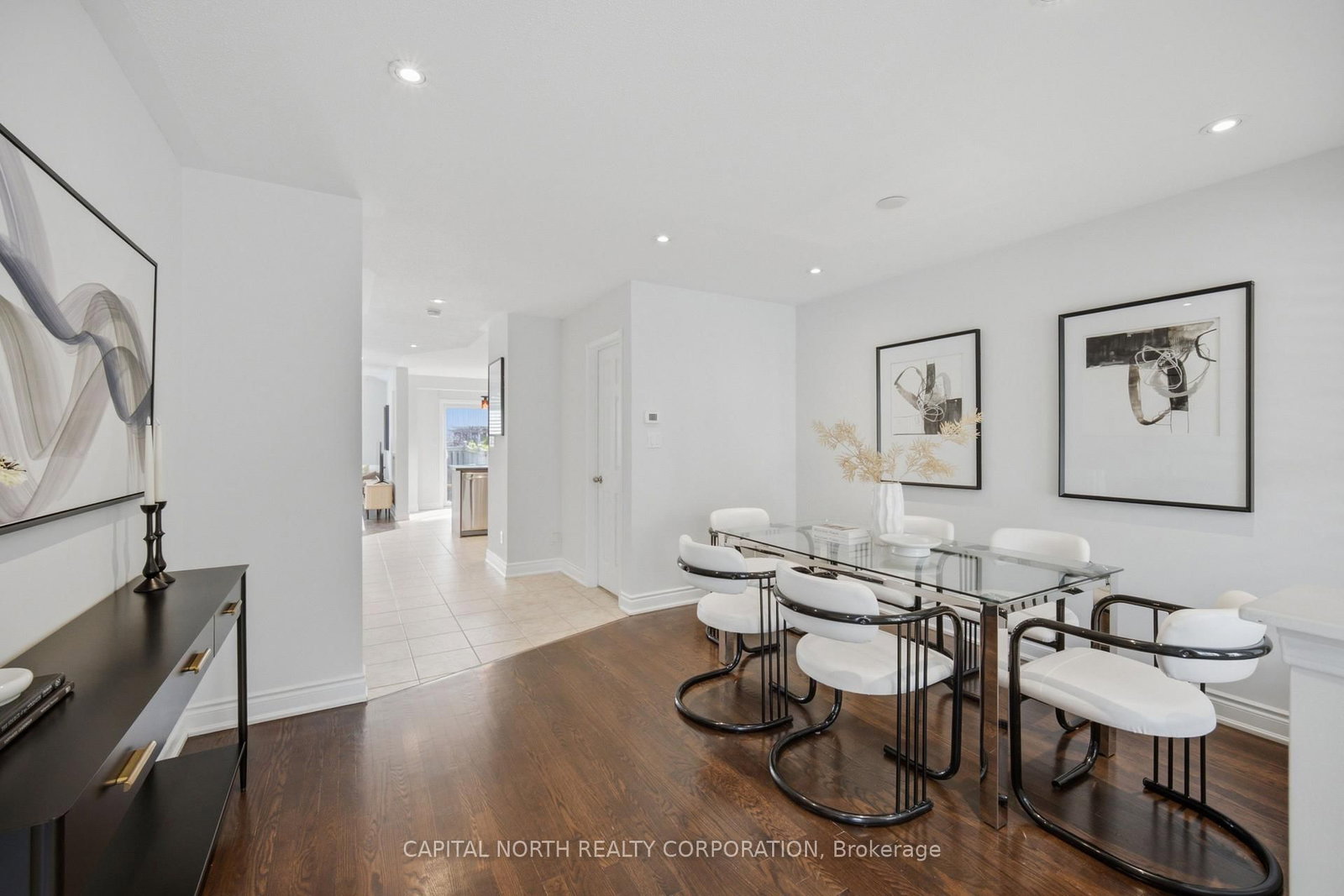 29 Ulson Drive • Richmond Hill, ON photo 4