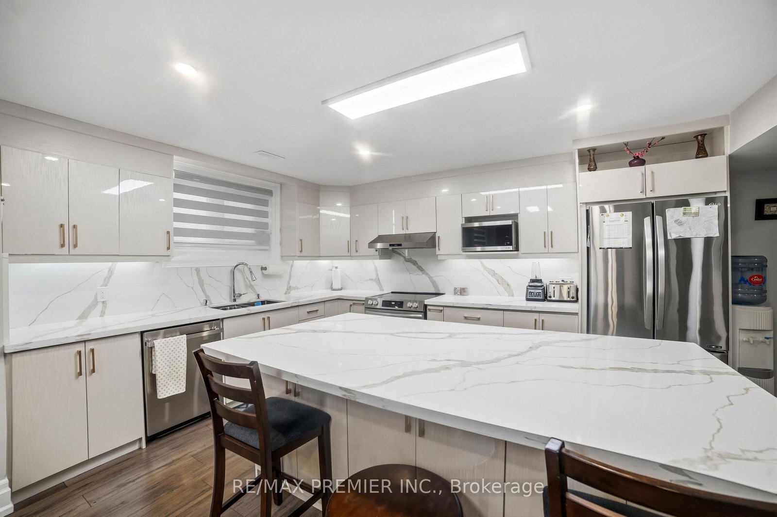 2180 King Vaughan Road • Vaughan, ON photo 19