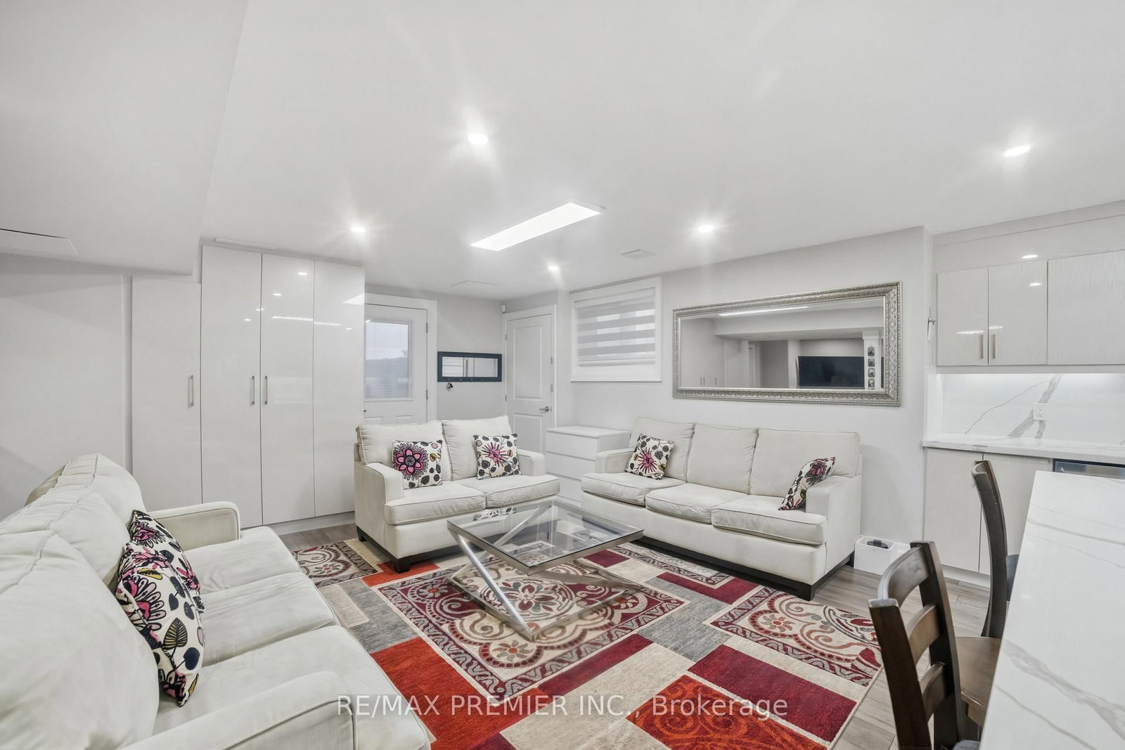 2180 King Vaughan Road • Vaughan, ON photo 21
