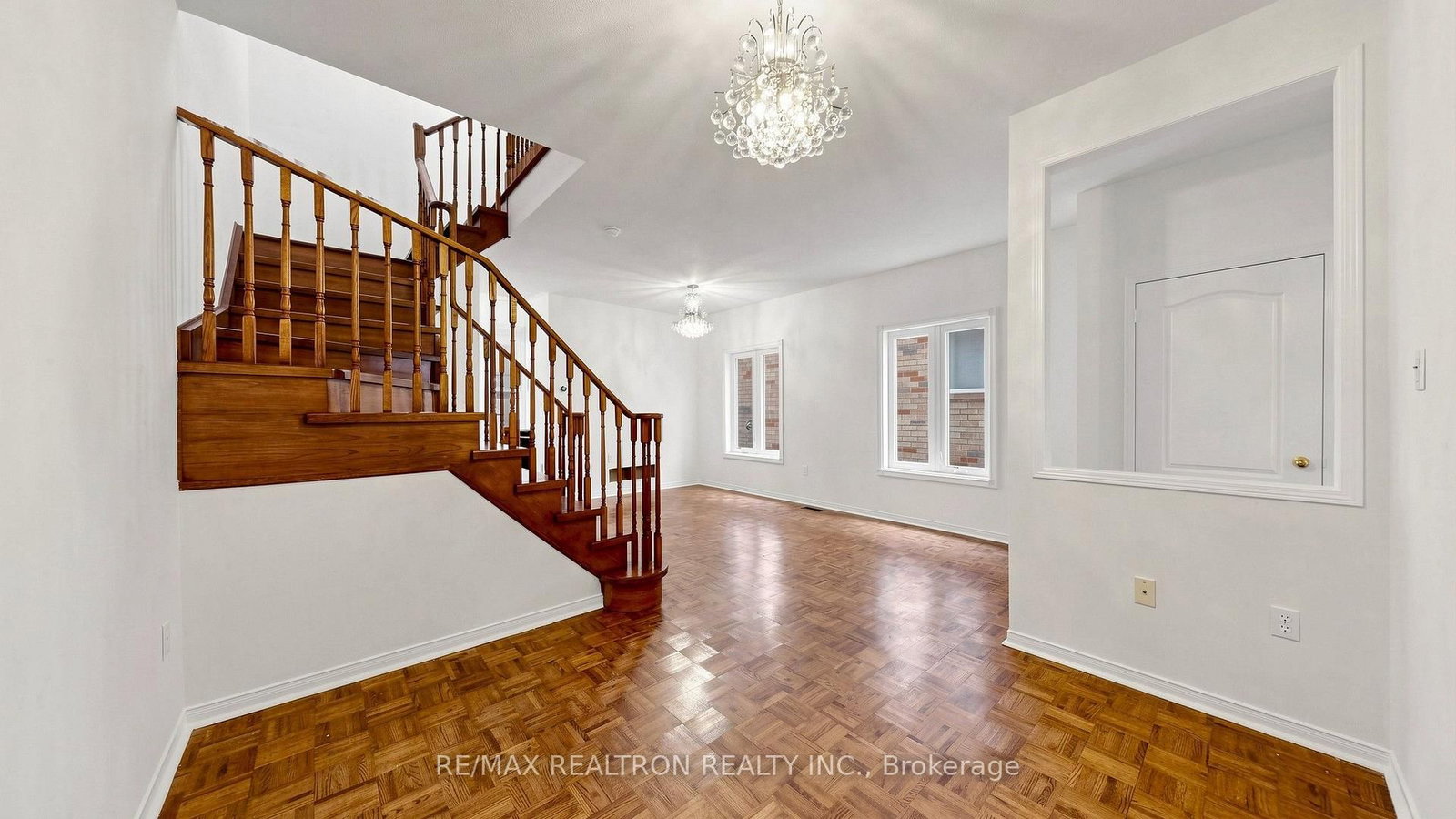 22 Belvia Drive • Vaughan, ON photo 10