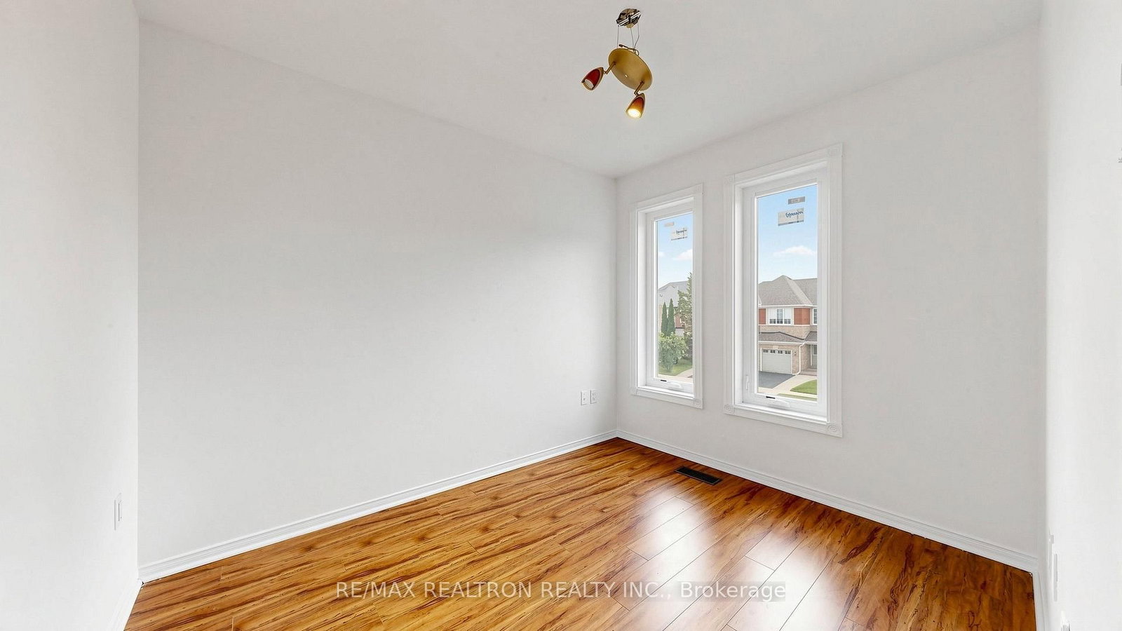 22 Belvia Drive • Vaughan, ON photo 32