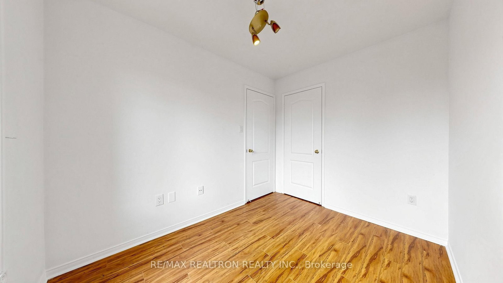 22 Belvia Drive • Vaughan, ON photo 33