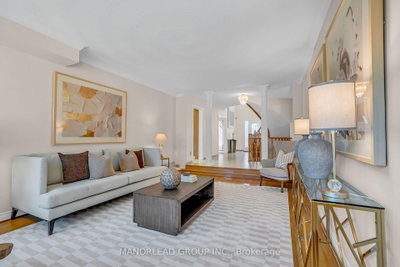 45 Aitken Circle • Markham, ON photo 6