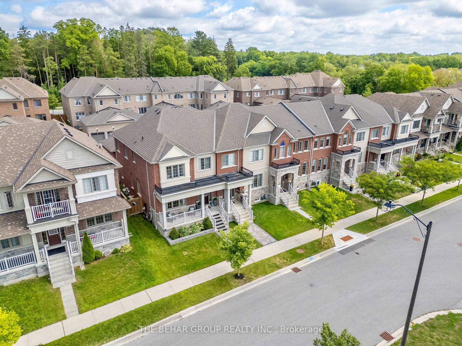 23 Carratuck Street • East Gwillimbury, ON photo 30