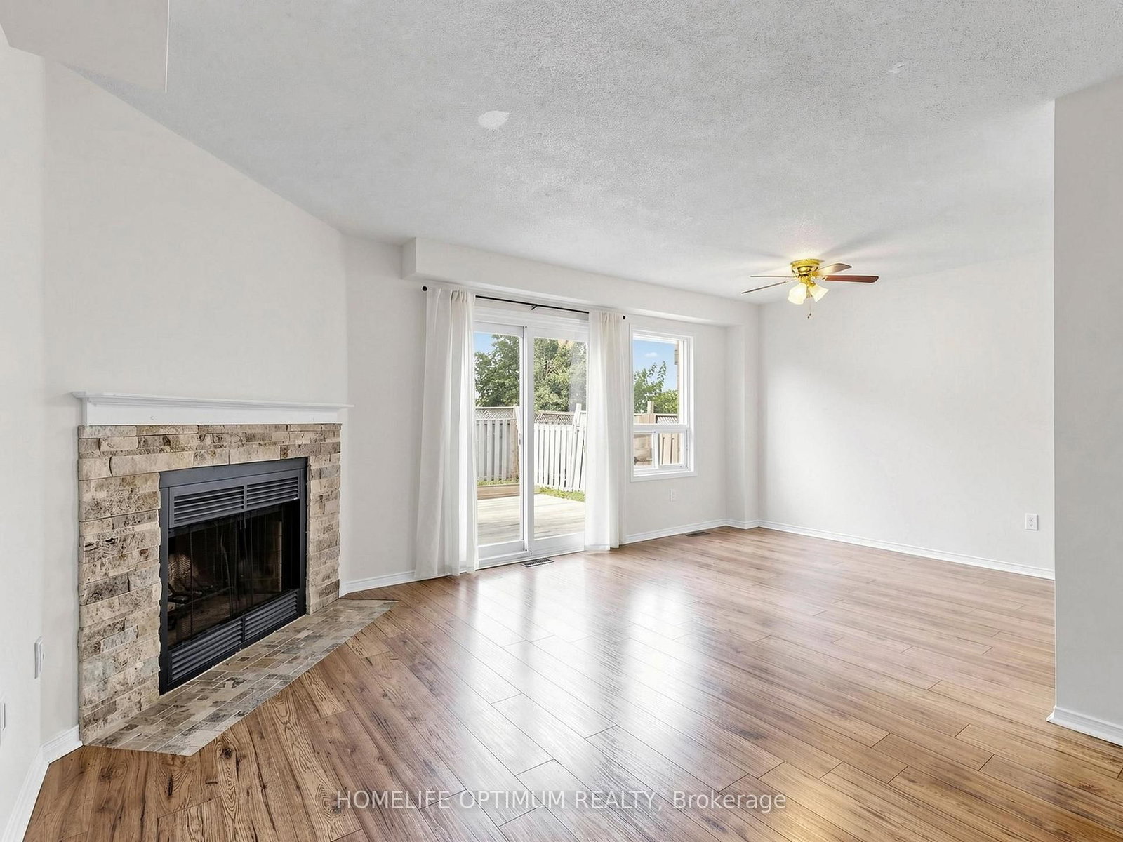 1258 Coleman Court • Innisfil, ON photo 4