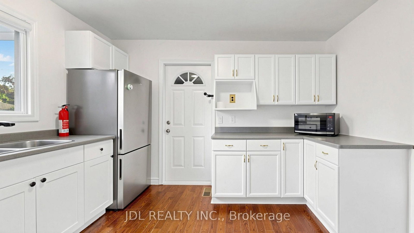 669 Lake Drive S • Georgina, ON photo 17