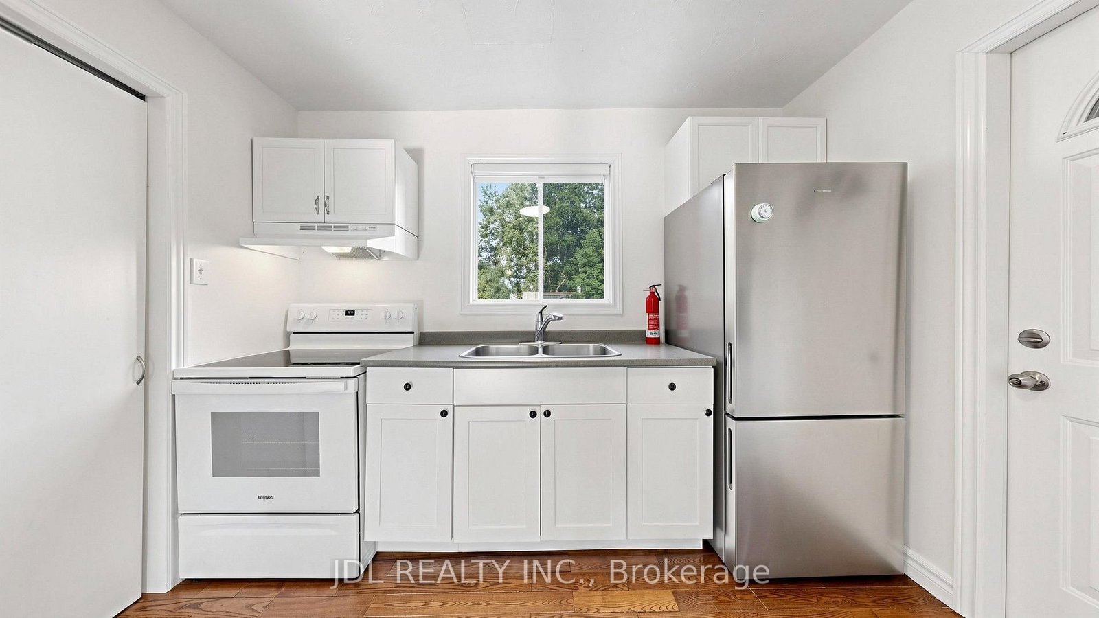 669 Lake Drive S • Georgina, ON photo 18