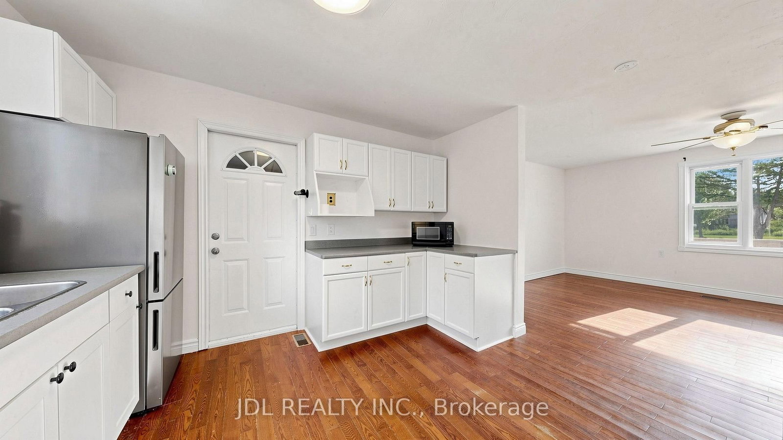 669 Lake Drive S • Georgina, ON photo 19