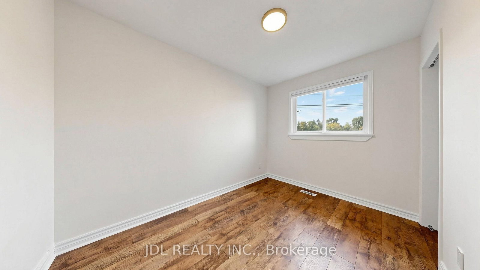 669 Lake Drive S • Georgina, ON photo 22