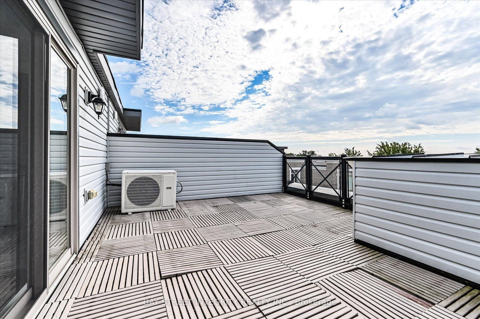 15 Westmeath Lane • #2916 • Markham, ON photo 25
