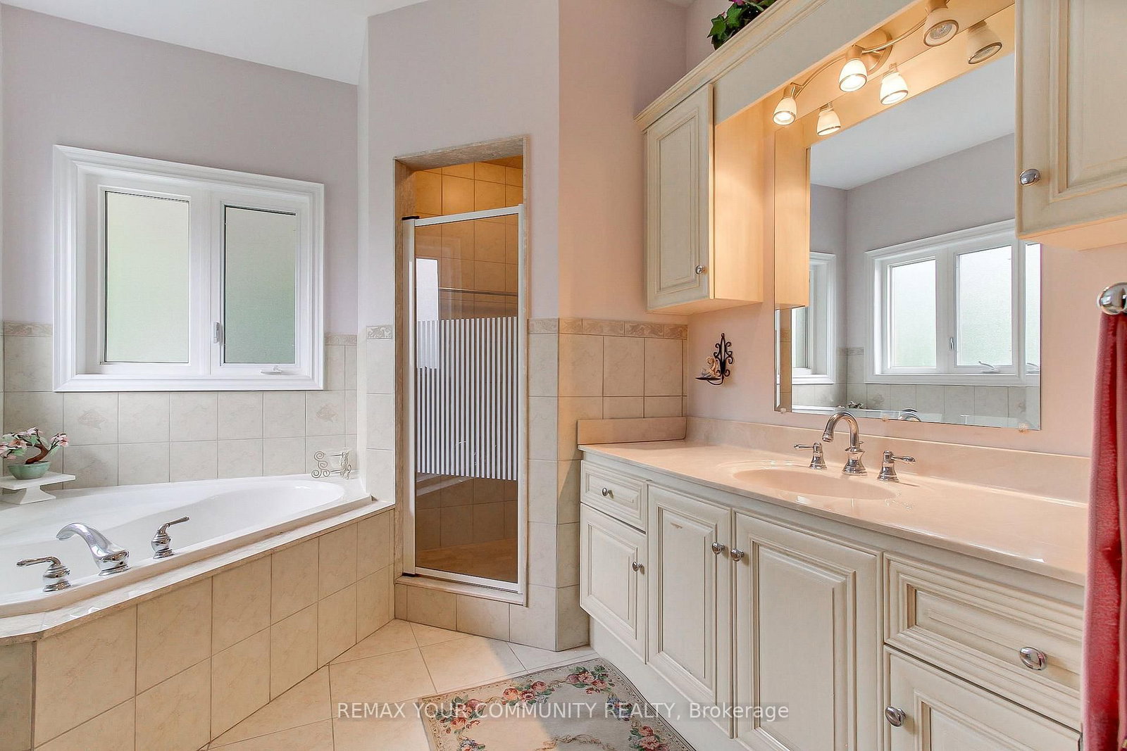 30 ELM GROVE Avenue • Richmond Hill, ON photo 23
