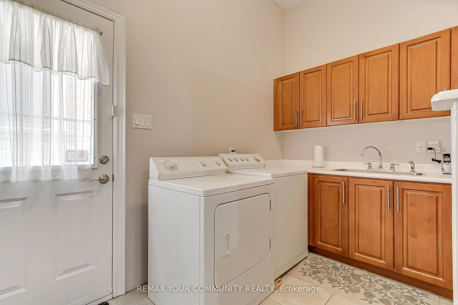 30 ELM GROVE Avenue • Richmond Hill, ON photo 25