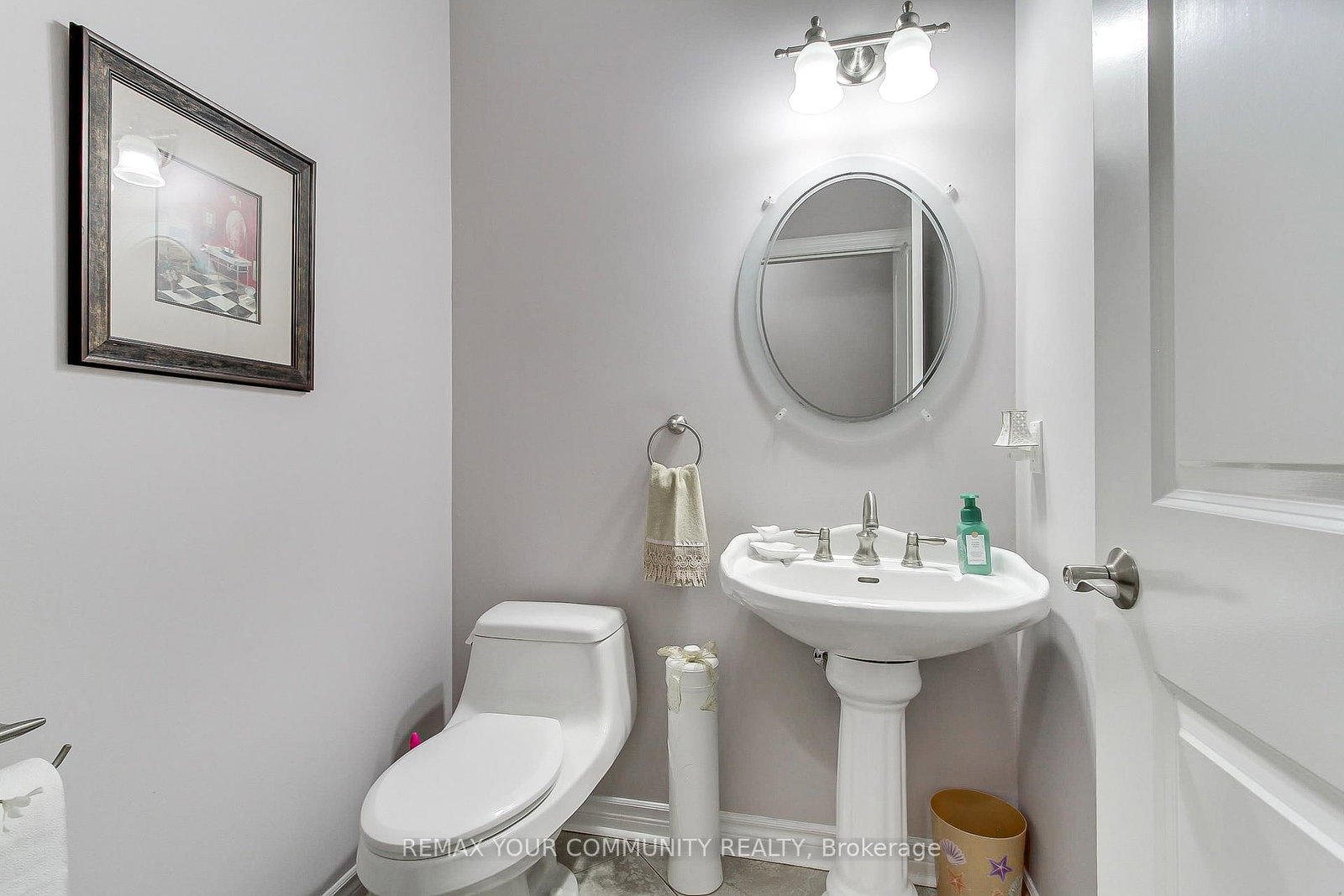 30 ELM GROVE Avenue • Richmond Hill, ON photo 28