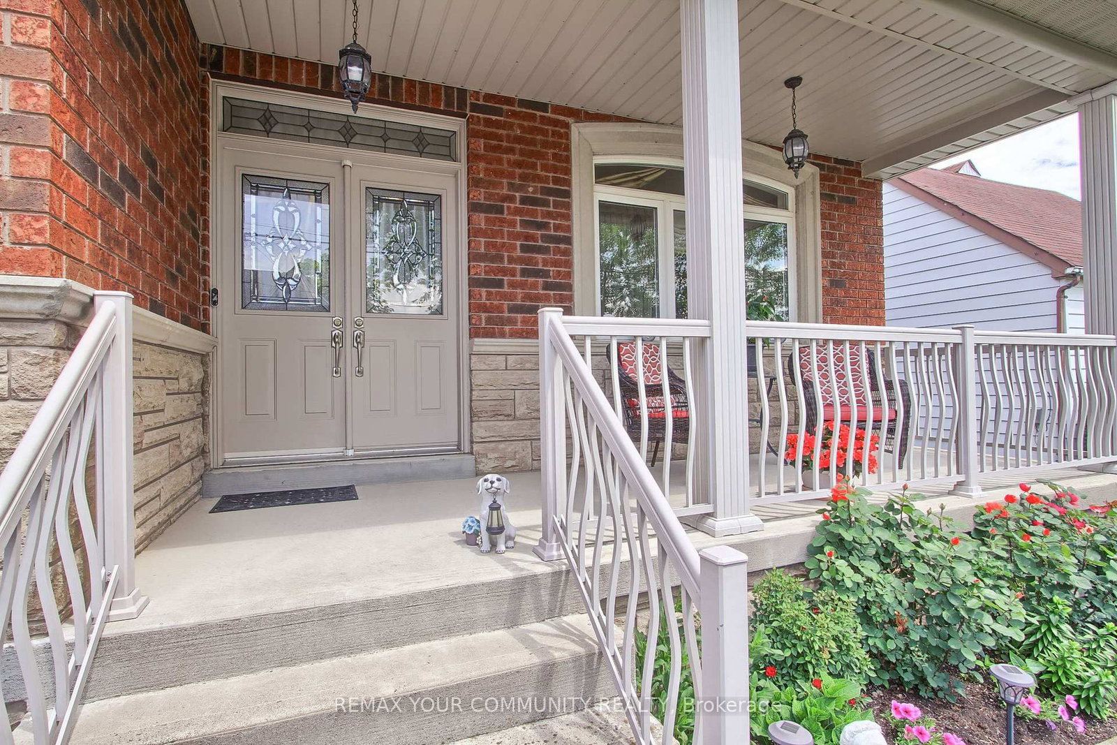 30 ELM GROVE Avenue • Richmond Hill, ON photo 3