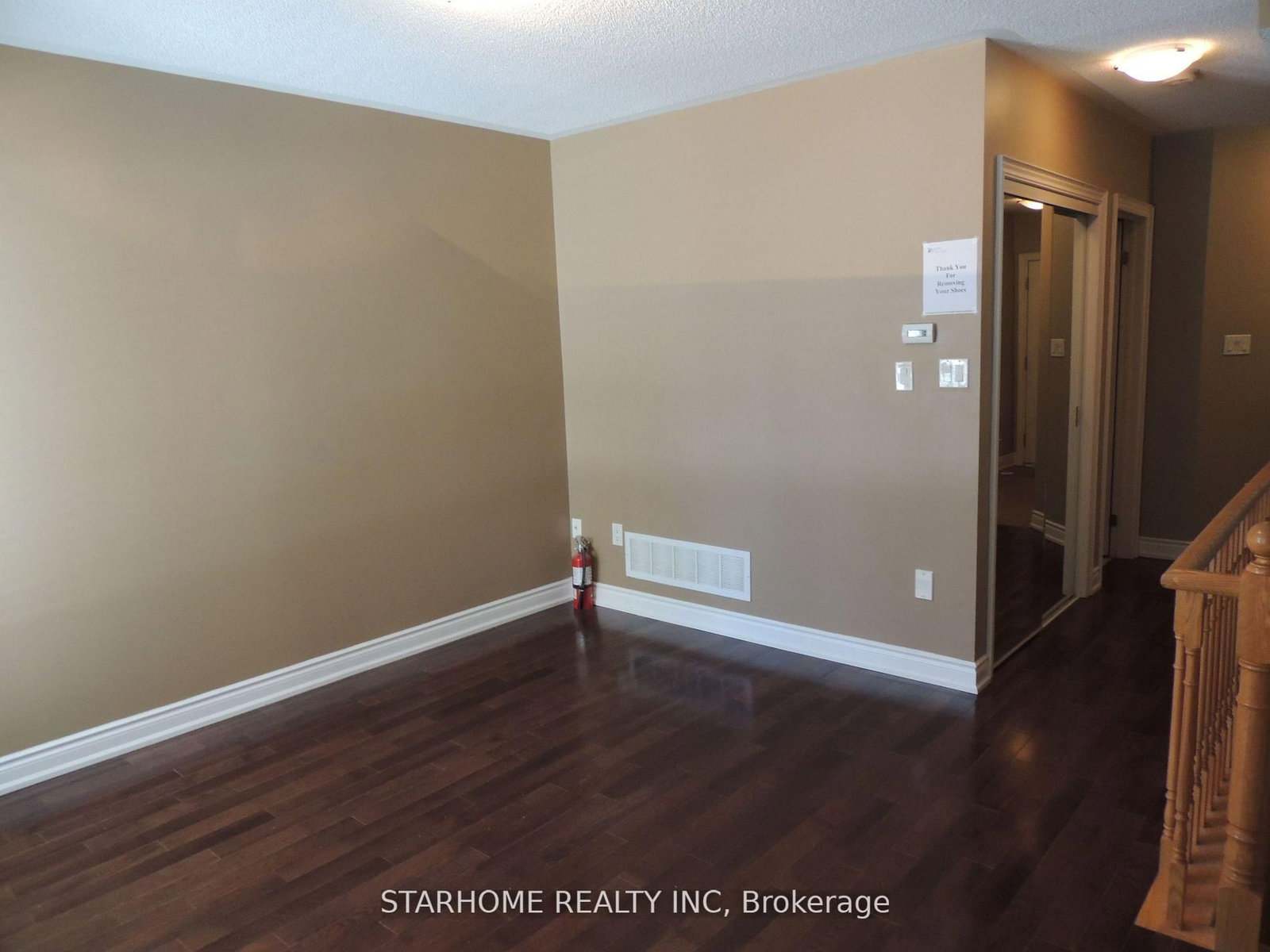8 Times Avenue, Markham 2