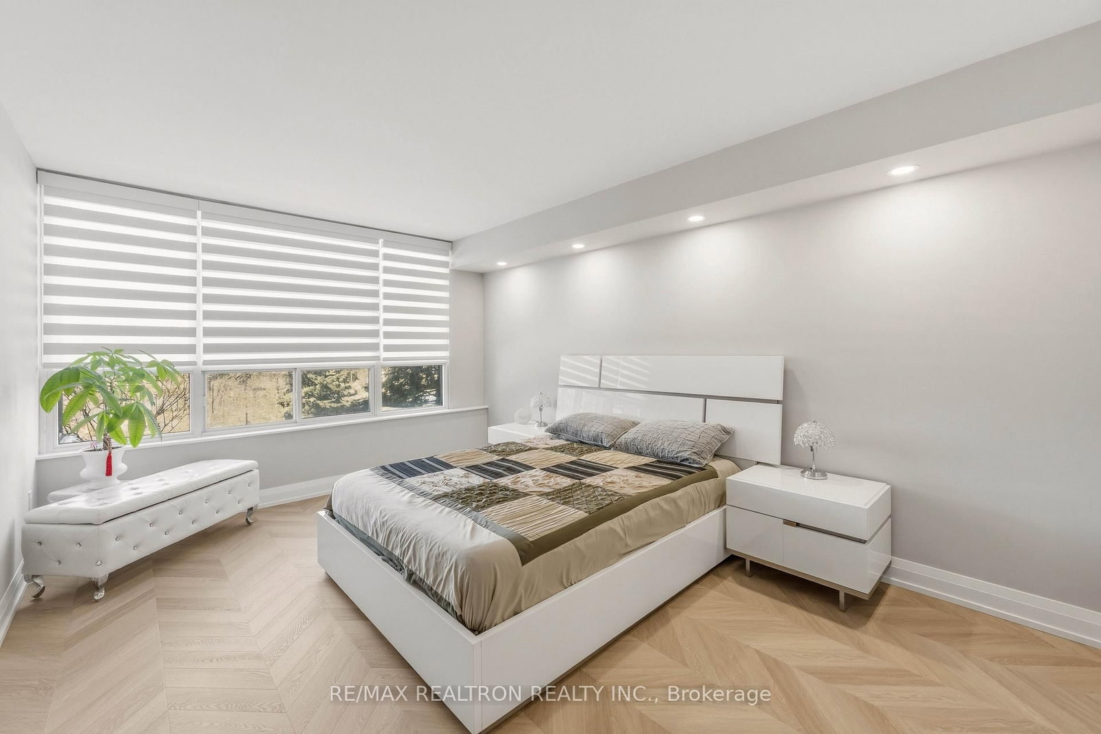11 Townsgate Drive • #312 • Vaughan, ON photo 28