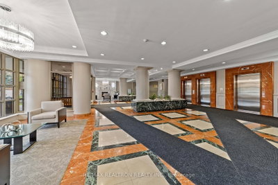 11 Townsgate Drive • #312 • Vaughan, ON photo 4