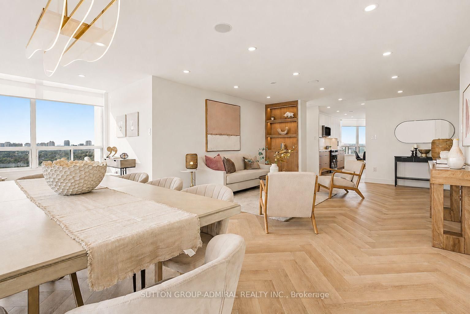 7250 Yonge Street • #PH110 • Vaughan, ON photo 3
