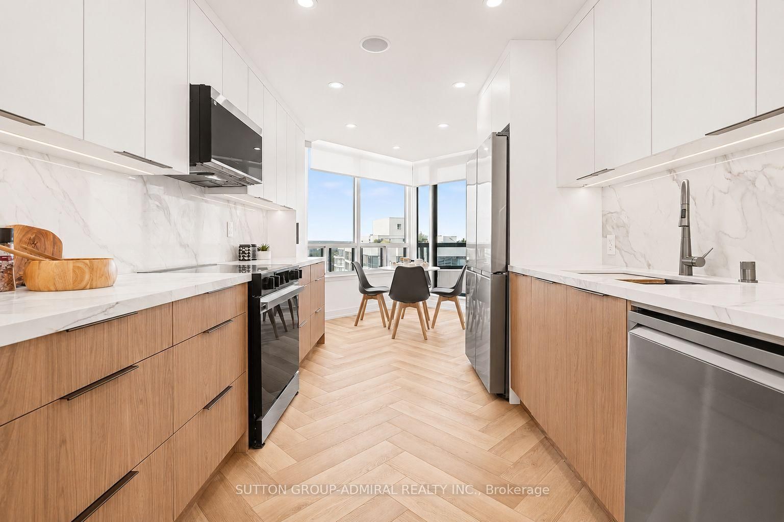 7250 Yonge Street • #PH110 • Vaughan, ON photo 8