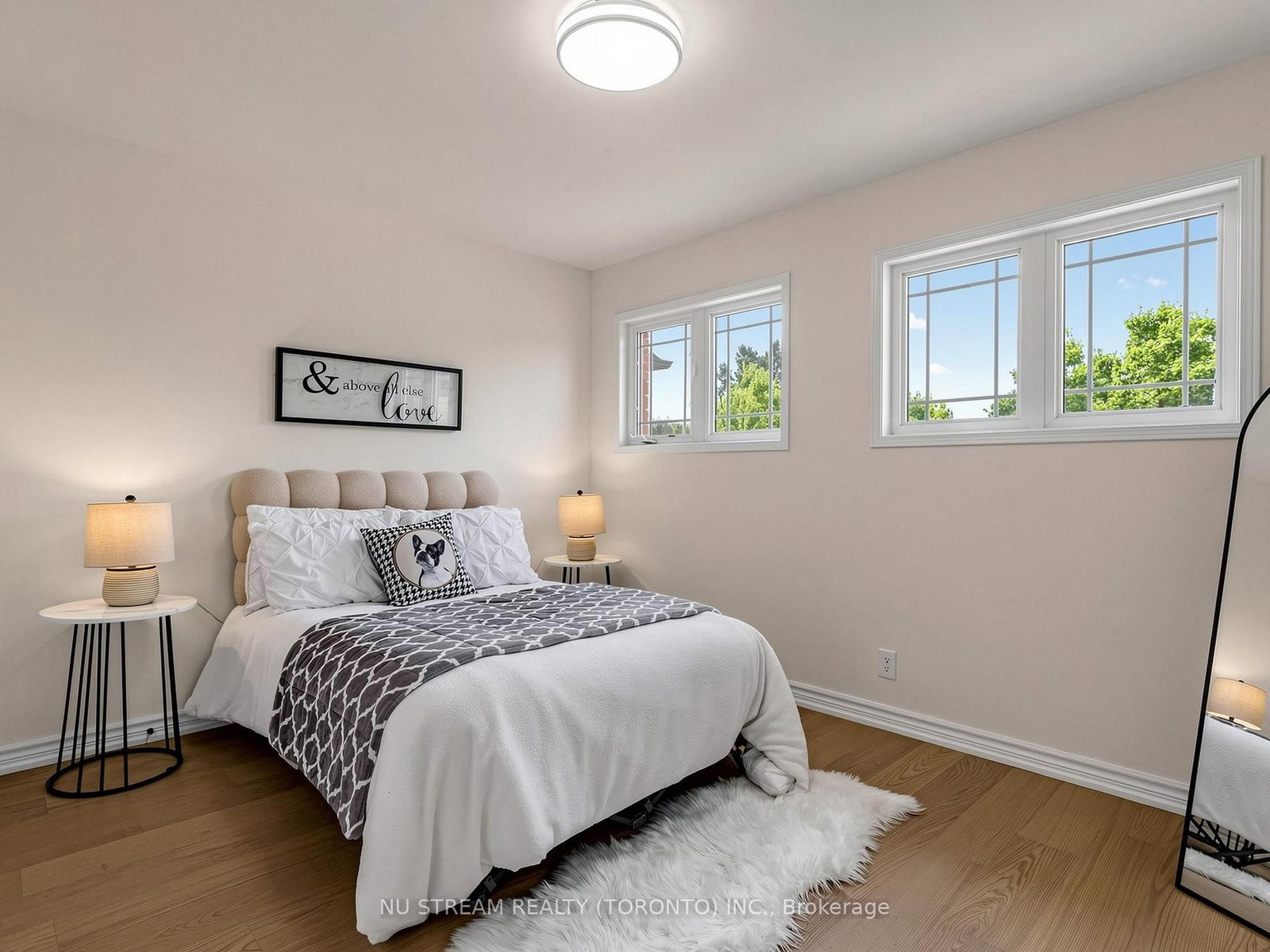 157 Bilbrough Street • Aurora, ON photo 14