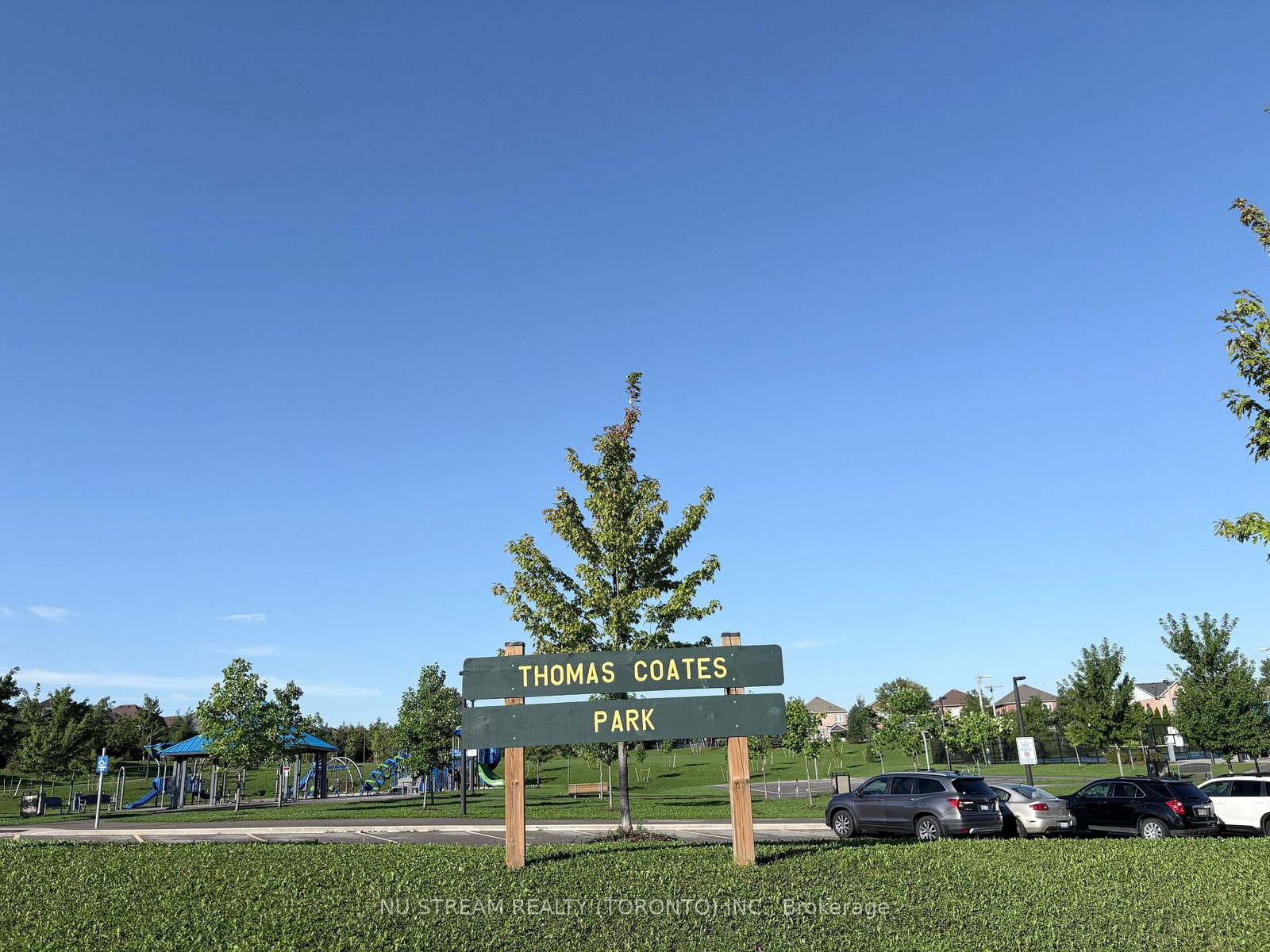 157 Bilbrough Street • Aurora, ON photo 26